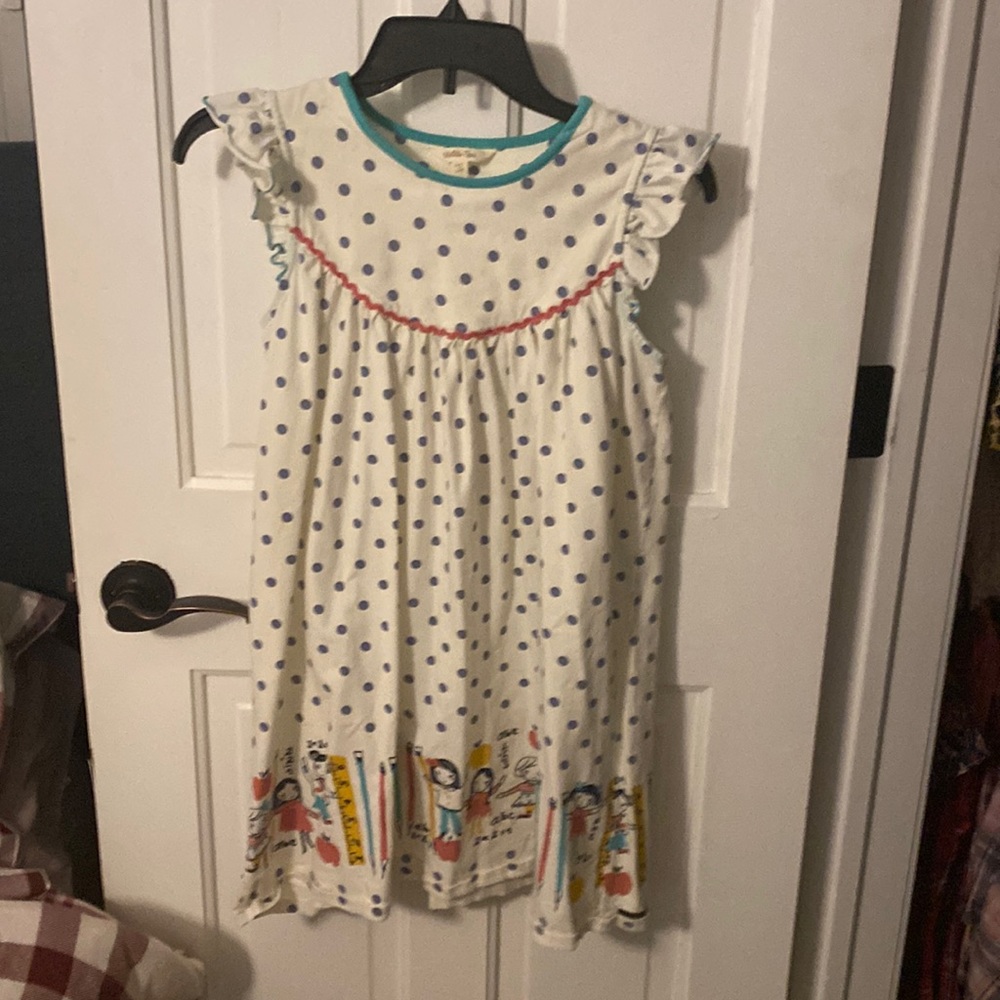School dress
